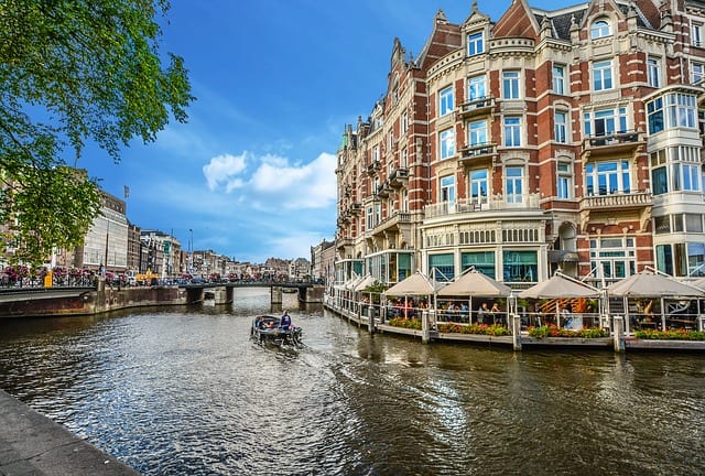 amsterdam kanal restaurant