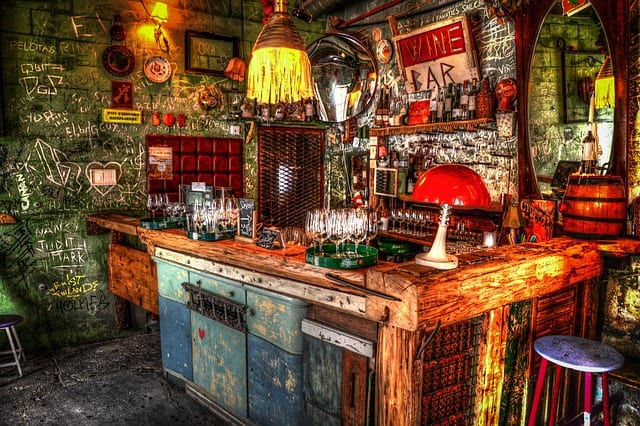 bar budapest ruine
